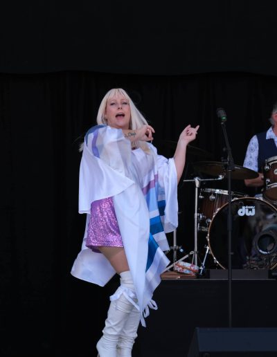 Ness as Agnetha, Caroline Bay Carnival December 2025